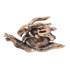 Заяц гонщик 23292